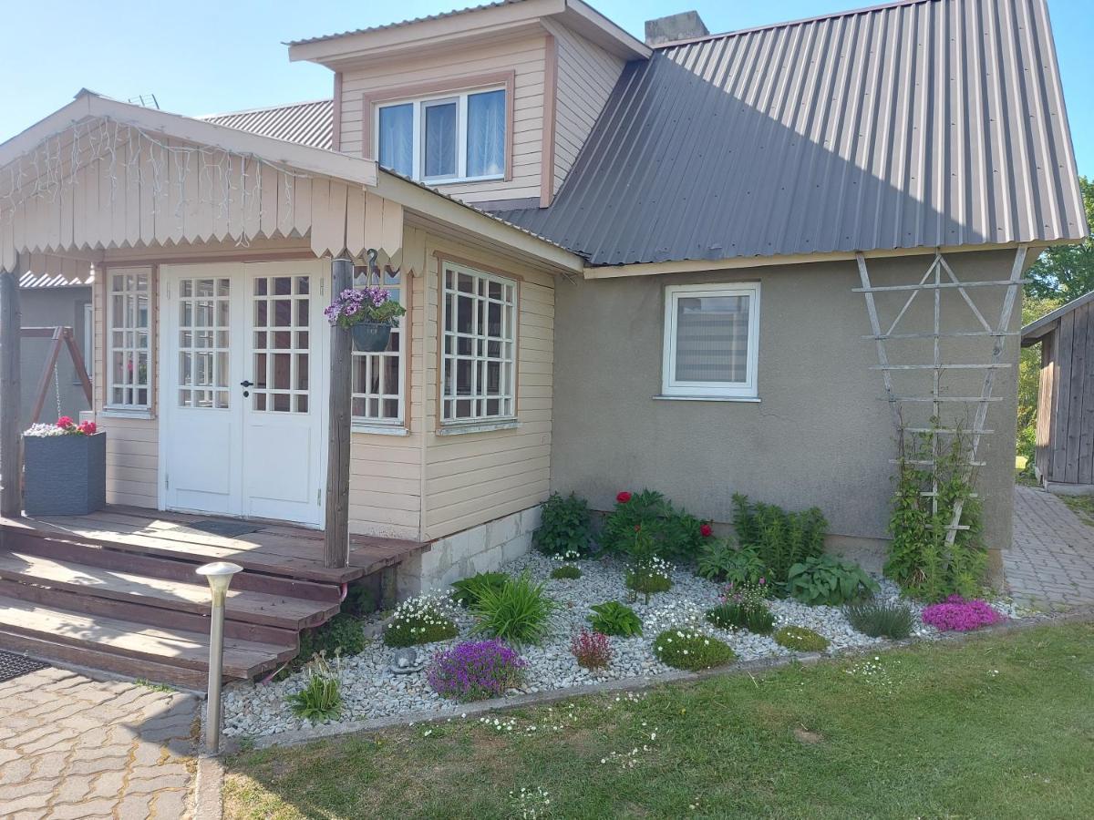 Matja Adu-Jaani Kodumajutus Bed & Breakfast エクステリア 写真